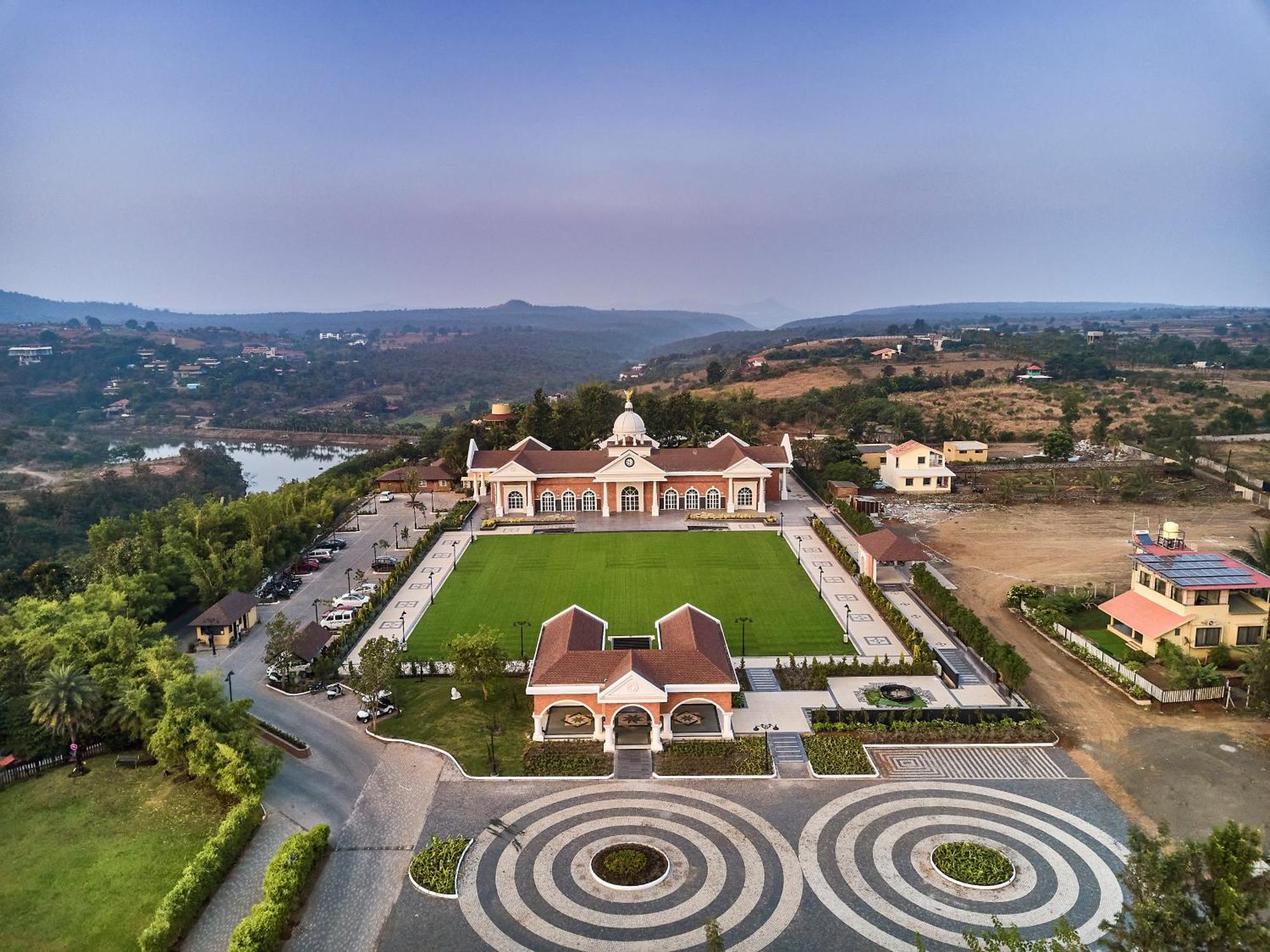 Grape County Eco Resort & Spa, Nashik Exterior photo